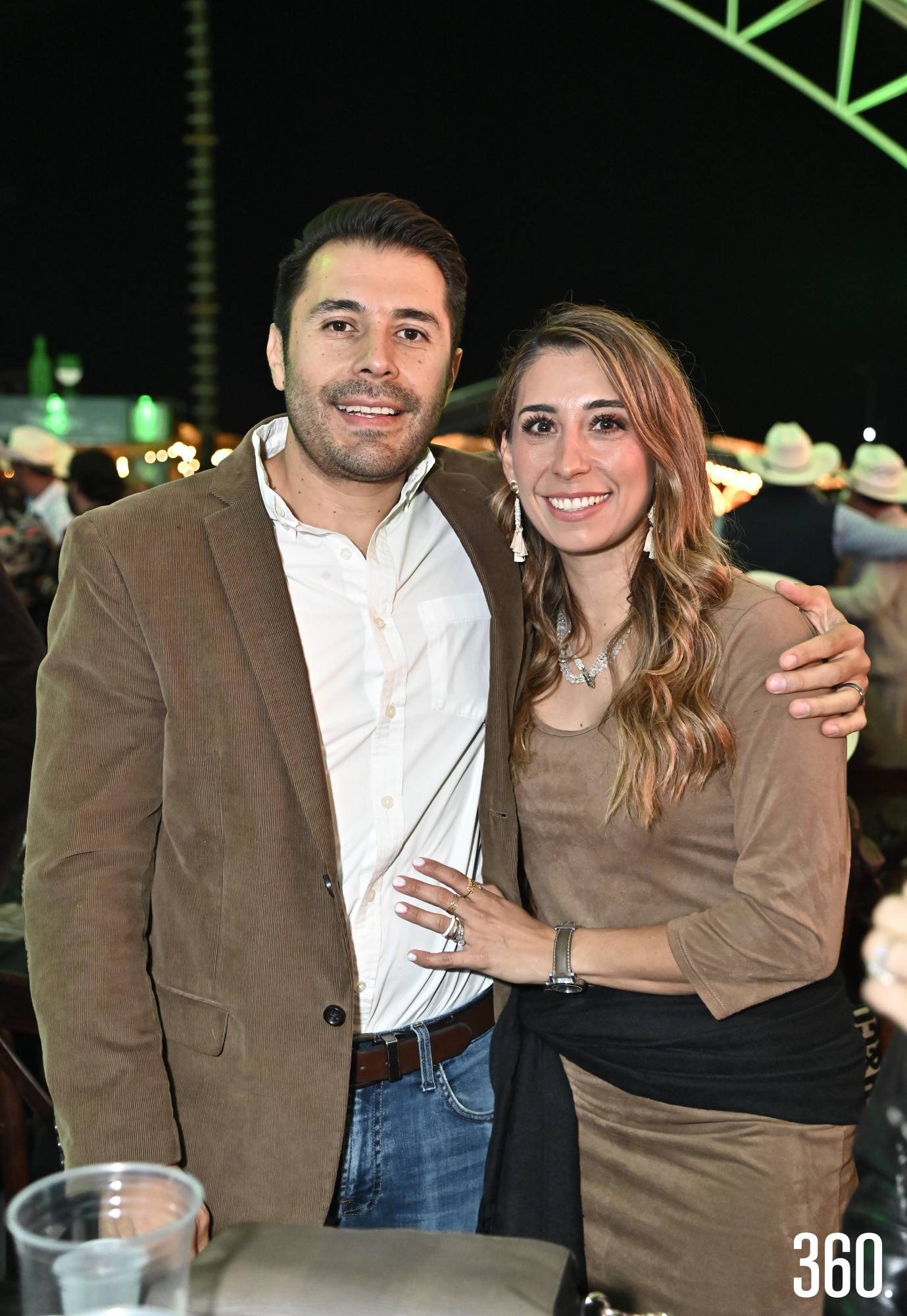 Eduardo Ortiz de Montellano y Leonora González. $!Eduardo Ortiz de Montellano y Leonora González.