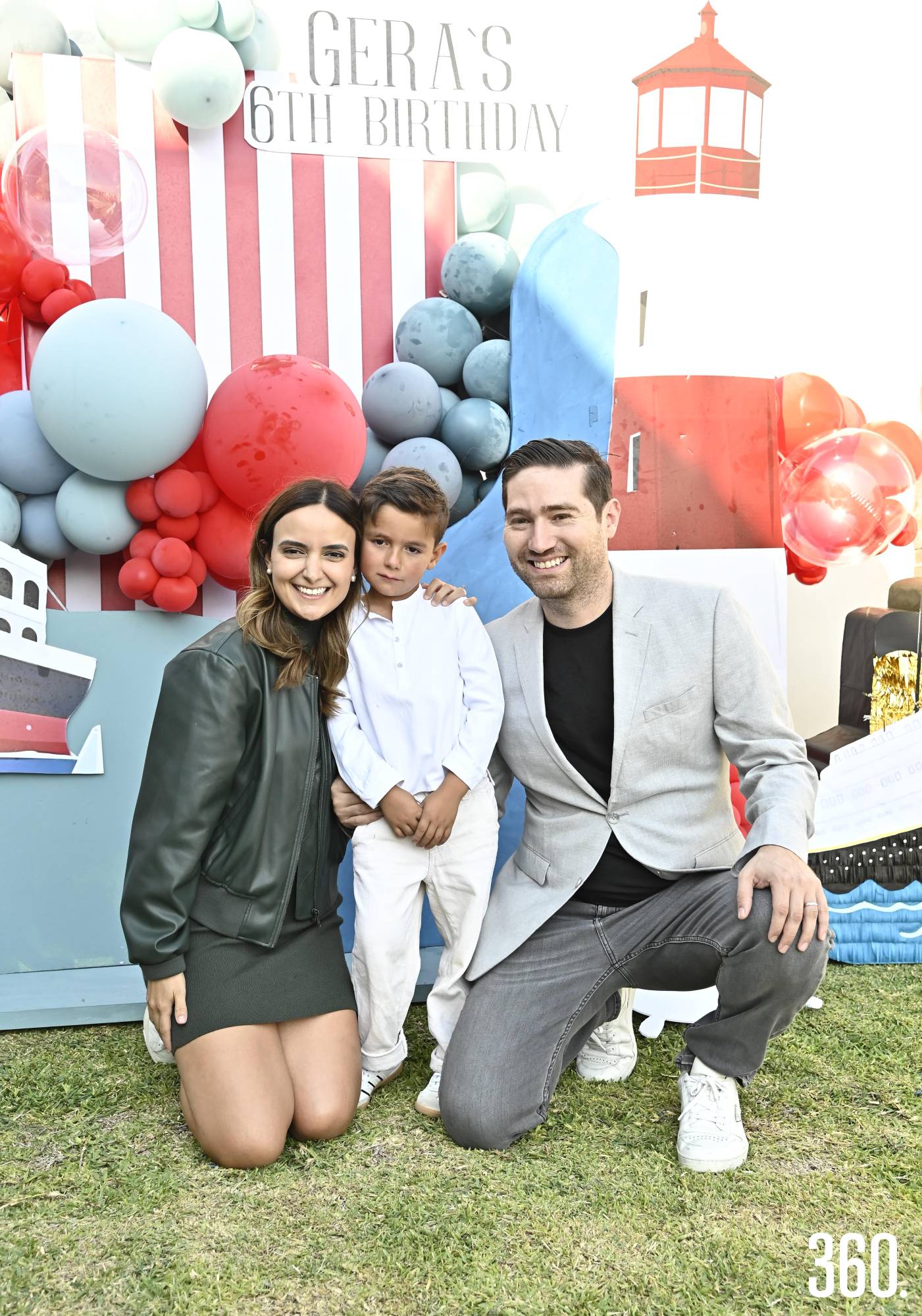 Gera junto a sus papás Andrea Espinosa y Gerardo Cantú. $!Gera junto a sus papás Andrea Espinosa y Gerardo Cantú.