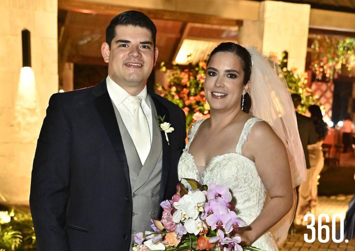 BODA DE MARIA GARZA DEL BOSQUE Y ROGELIO CÓRDOVA GARCÍA BODA DE MARIA GARZA DEL BOSQUE Y ROGELIO CÓRDOVA GARCÍA
