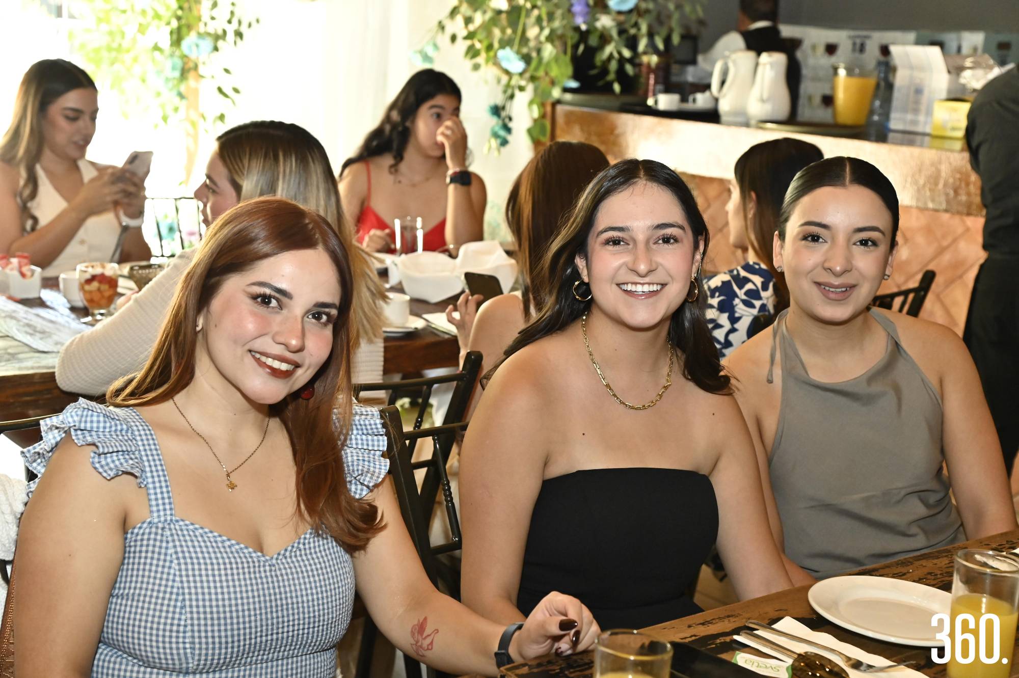 Ale Zertuche, Maru Coss y Mónica Morales. $!Ale Zertuche, Maru Coss y Mónica Morales.