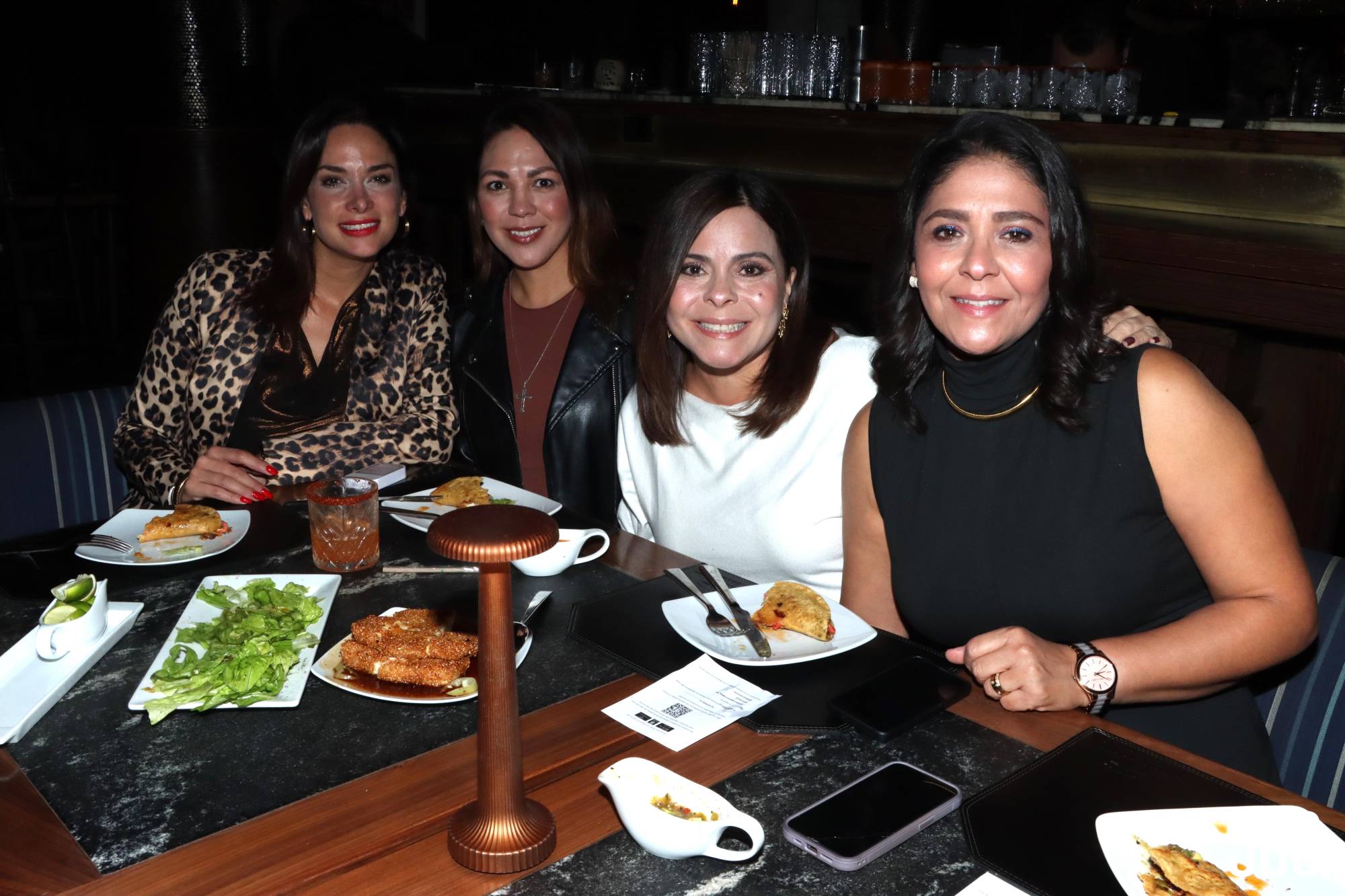 Ana Cristina Gracia, Sandra Pérez y Sonia García con Yolitzma Lugo. $!Ana Cristina Gracia, Sandra Pérez y Sonia García con Yolitzma Lugo.