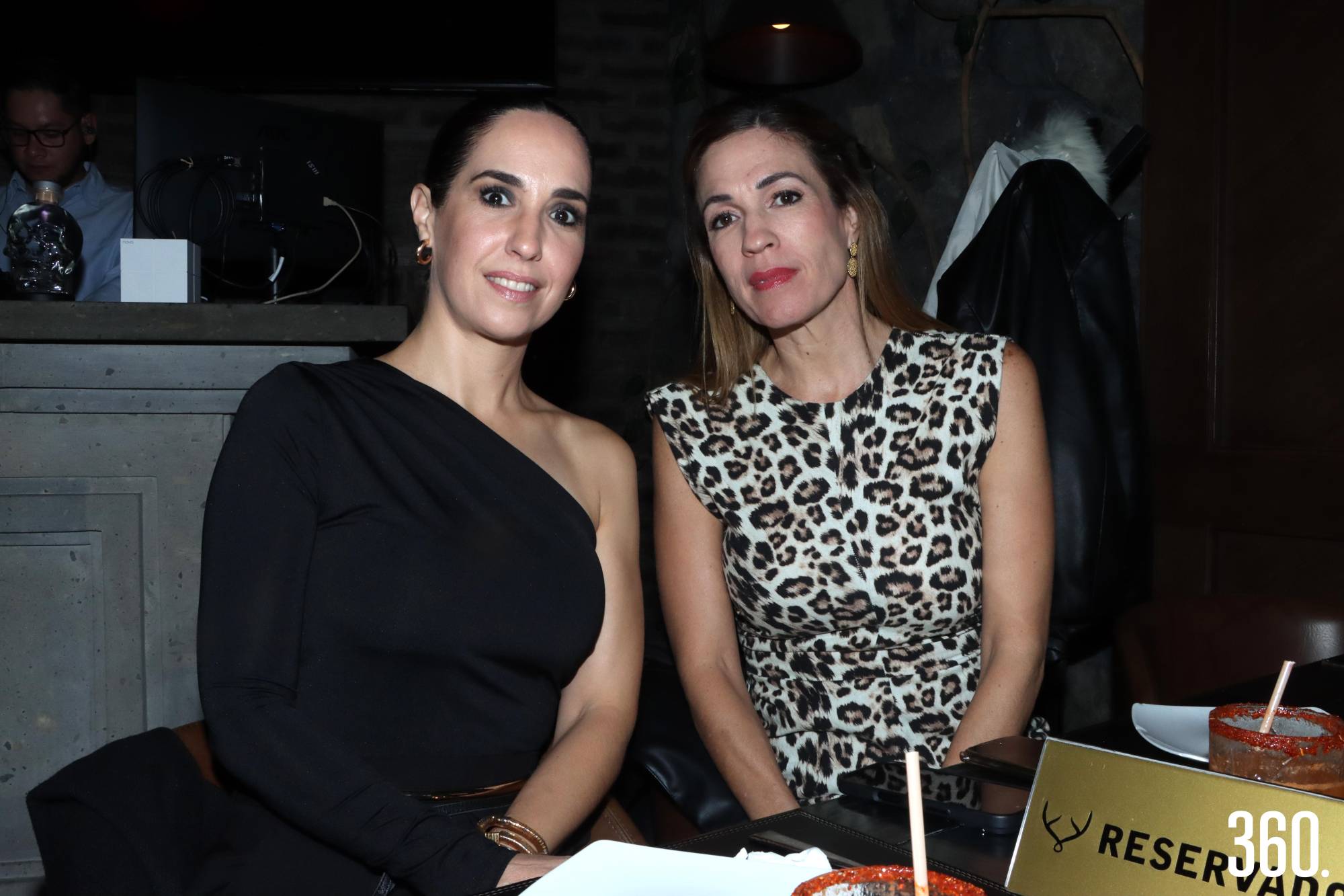Adriana Ugalde y Elisa Ribé. $!Adriana Ugalde y Elisa Ribé.
