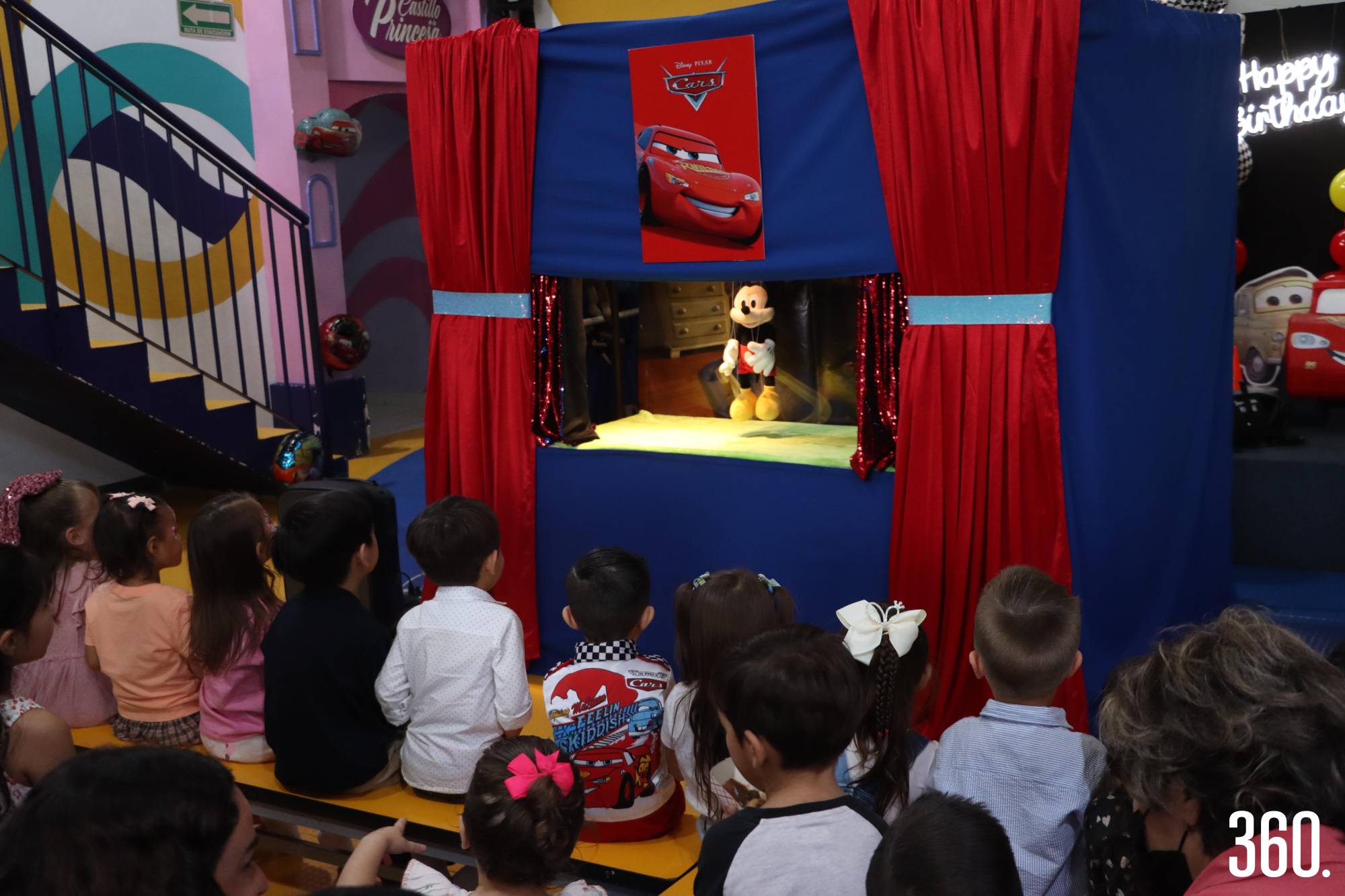 Los pequeños pasaron un rato divertido con el show de Mickey Mouse. $!Los pequeños pasaron un rato divertido con el show de Mickey Mouse.