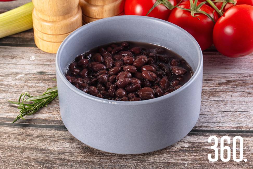 Los frijoles, presentes en todas las mesas del país, simbolizan la diversidad y el corazón de la cocina mexicana. Los frijoles, presentes en todas las mesas del país, simbolizan la diversidad y el corazón de la cocina mexicana.