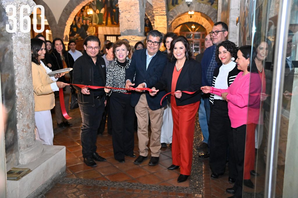 $!Laura Valdez encabezó el corte de listón.