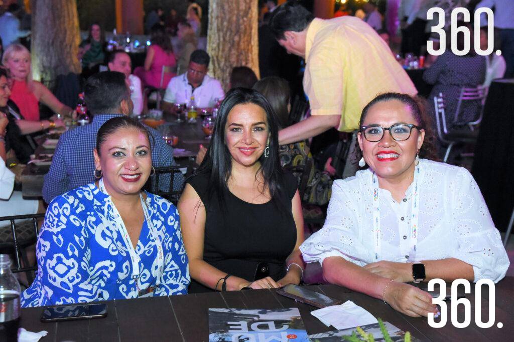 $!Dani Salva, Ana María Valenzuela y Gaby Hernández.