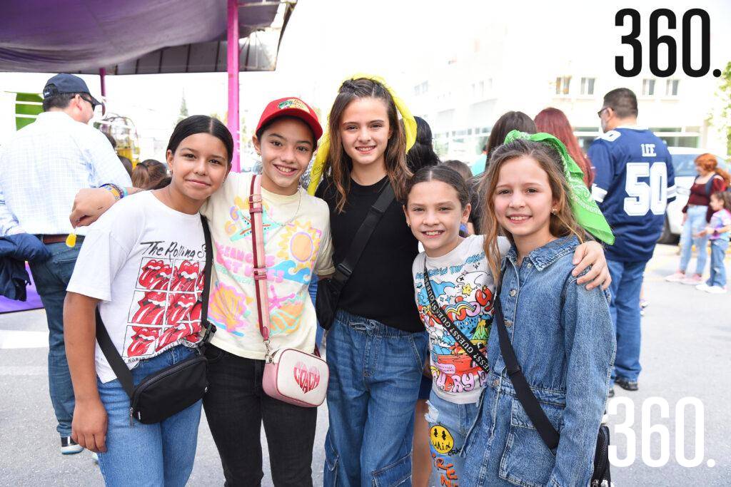 $!Daniela Gómez, Andrea de la Peña, Elsa María López, Miranda de la Peña y Mariel López.