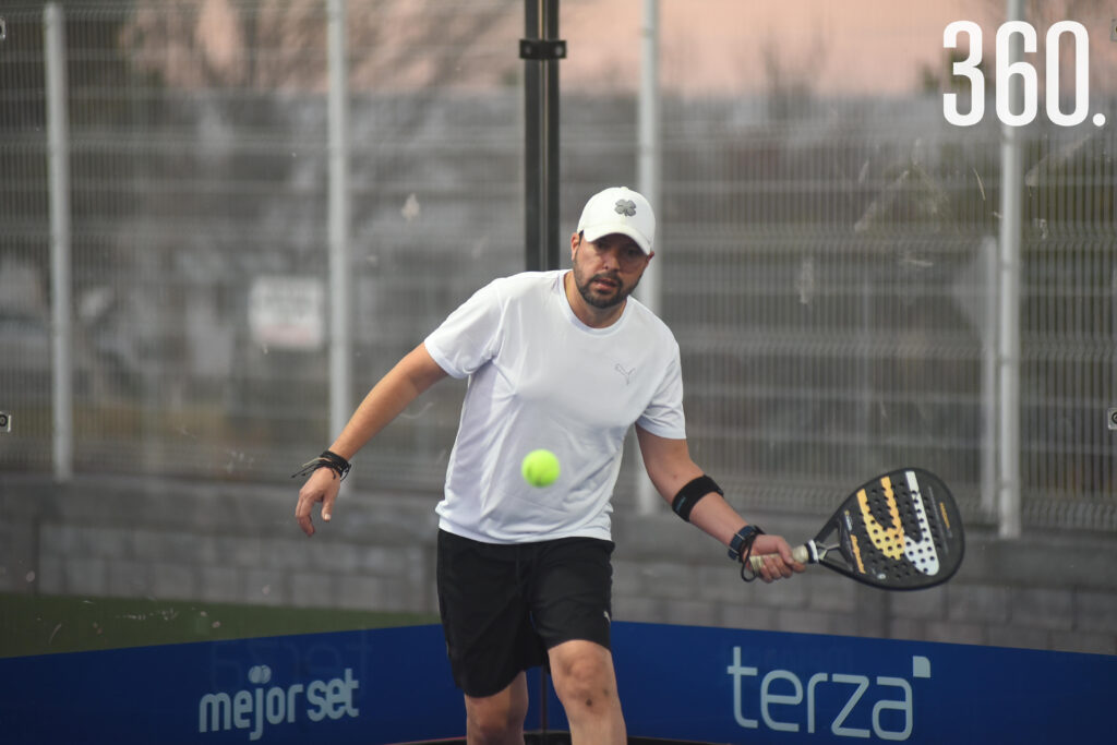 $!PADEL &amp; VALENTINES