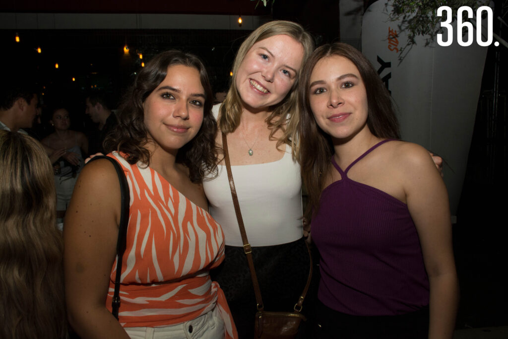 $!DISFRUTAN BRUNCH DE NOCHE