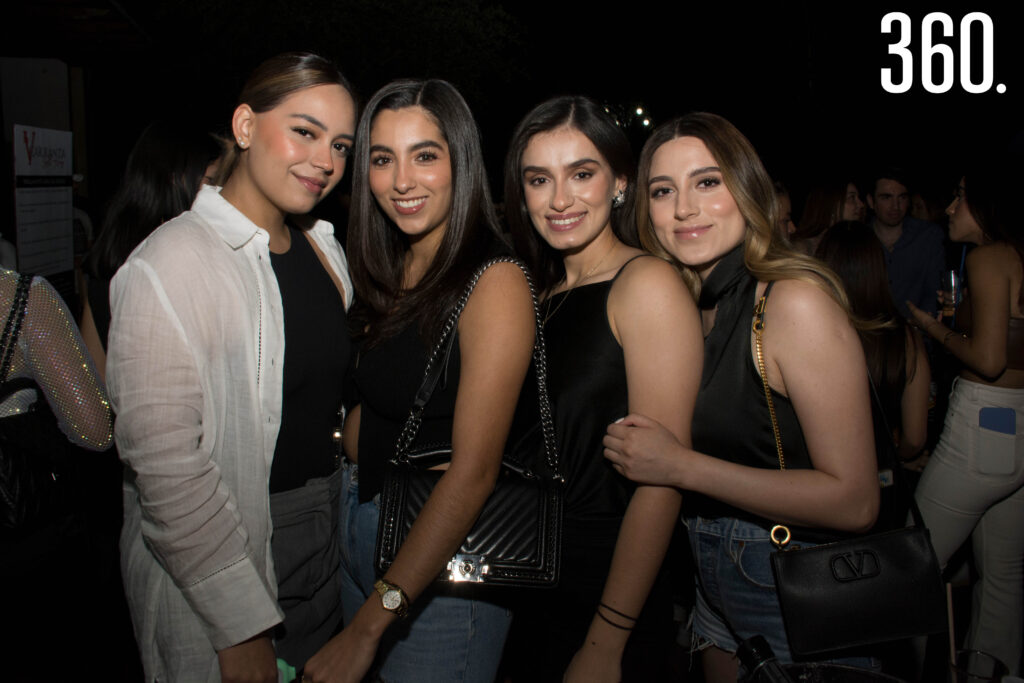 $!DISFRUTAN BRUNCH DE NOCHE