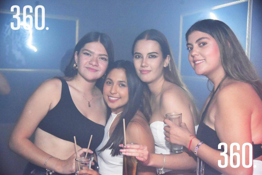 $!Se degustaron deliciosos drinks.