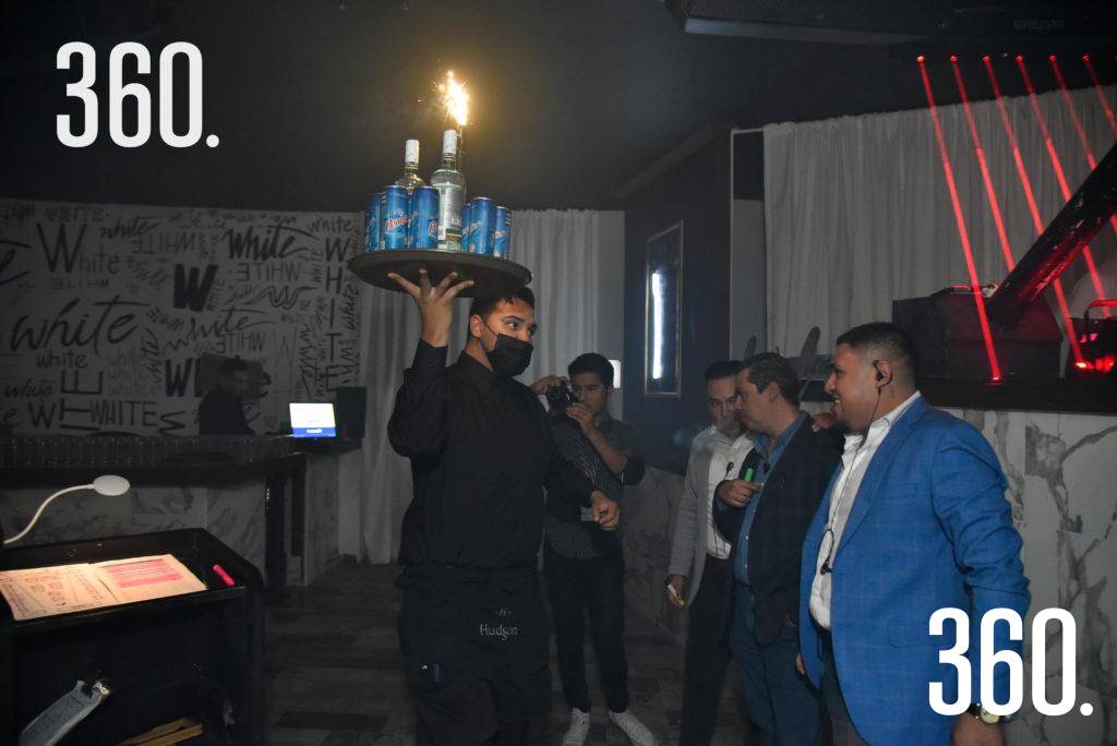$!Los invitados especiales disfrutaron de las instalaciones del White Club Mx.