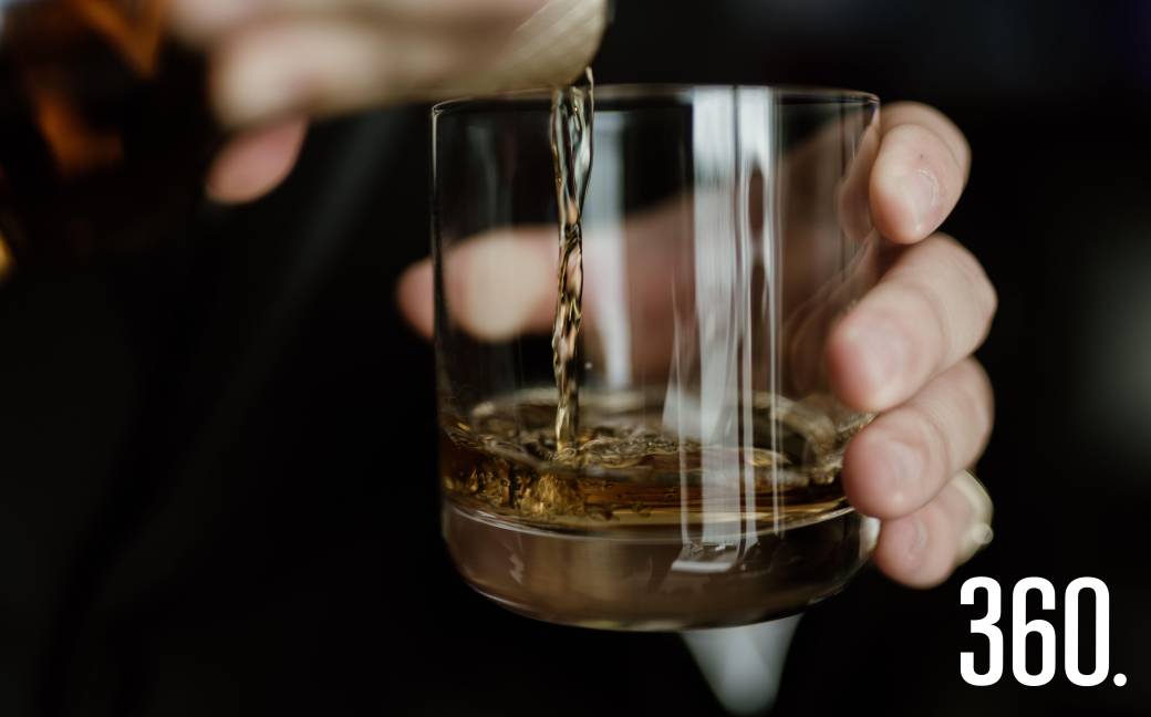 El consumo de alcohol debe medirse en todas las edades.