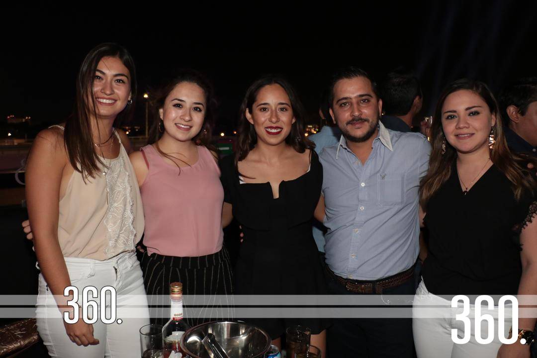 $!Ana Cortés. Marcela Espinoza, Adriana Espinoza, José Luis de la Peña y Tania Fernández.