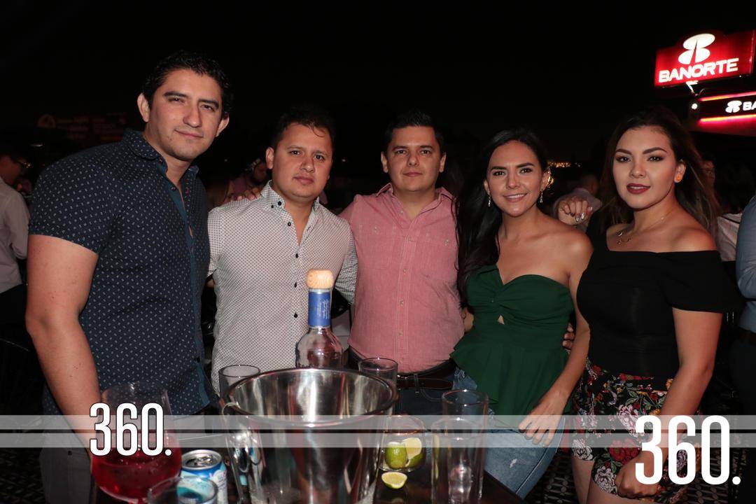 $!Luis Ibarra, Homero Garza, Javier Cavazos, Pamela Cavazos y Gina Obando