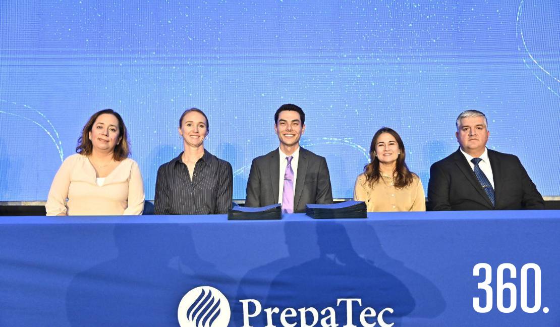 Mónica Maluy, Alice Fournier, Adrián González, Karina Medrano y Gerardo Alvarado.