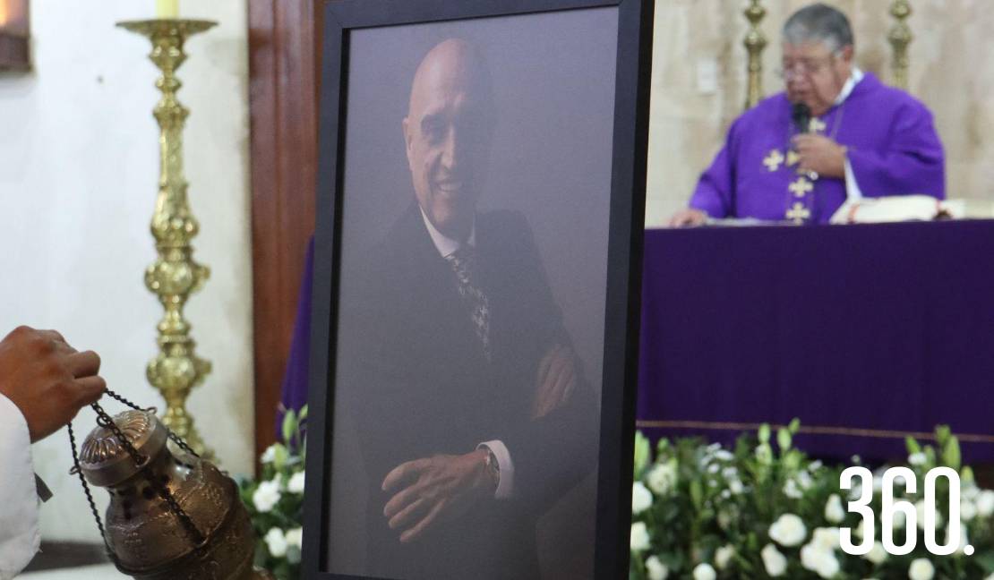 Una foto recordaba el rostro de Pedro Torres en vida.