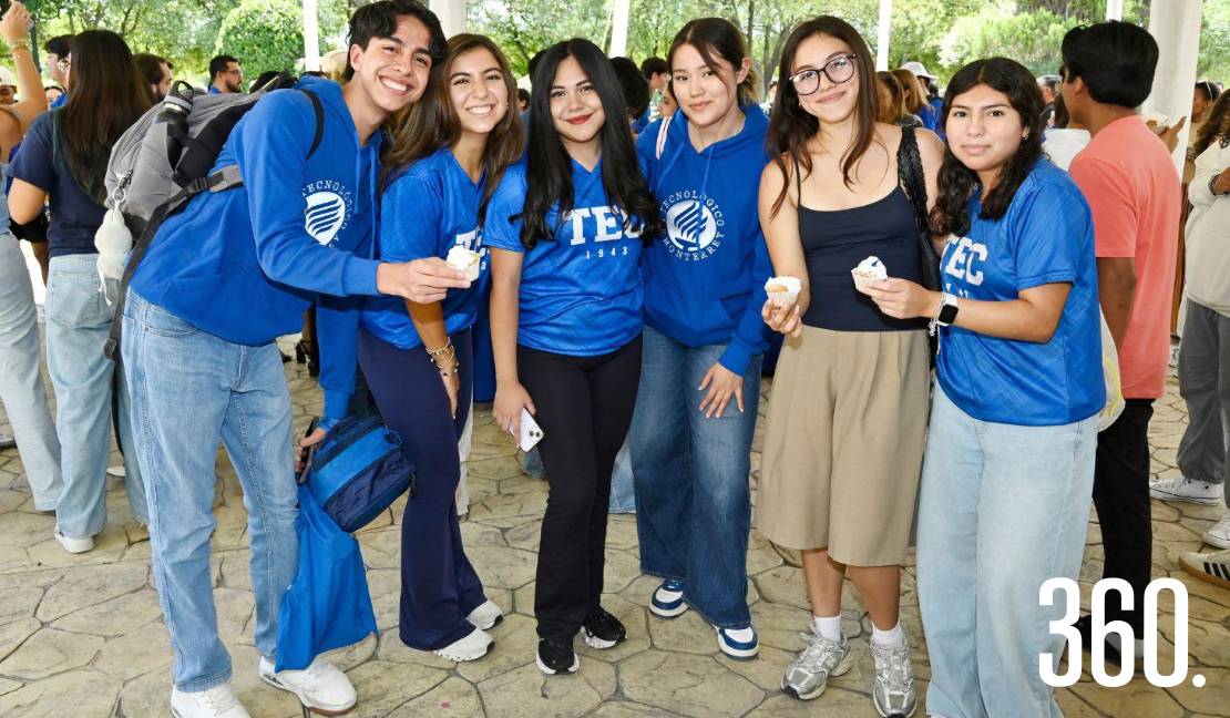 Luis Fernando Menchaca, Andrea Jasso, Ceci Hernández, América Martínez, Alizee Lam y Ana Paula Molina.