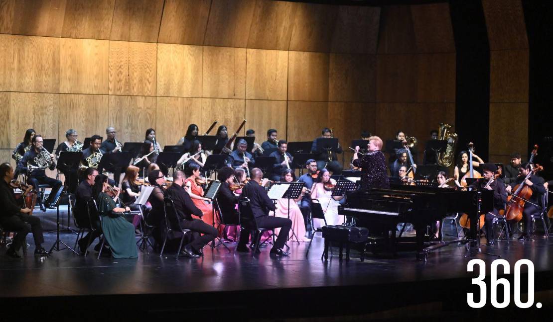 La OMSA, ofreció un programa que incluyó el estreno en México de la Sinfonía no. 4 de Emilie Mayer.