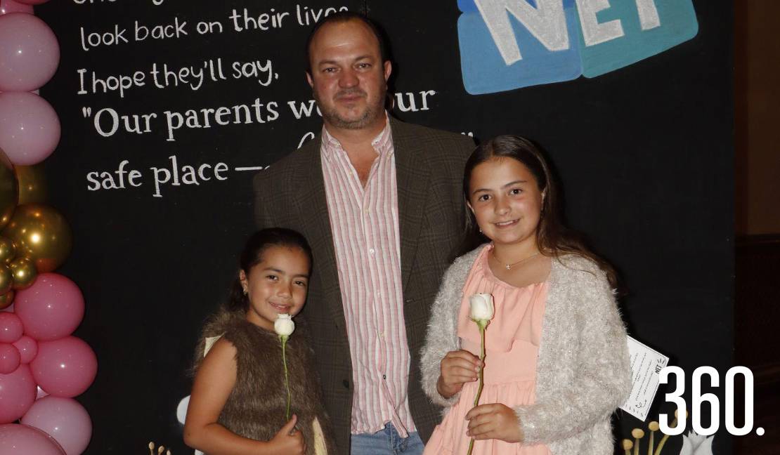 Romina, Rodrigo y María Fernanda Guajardo.