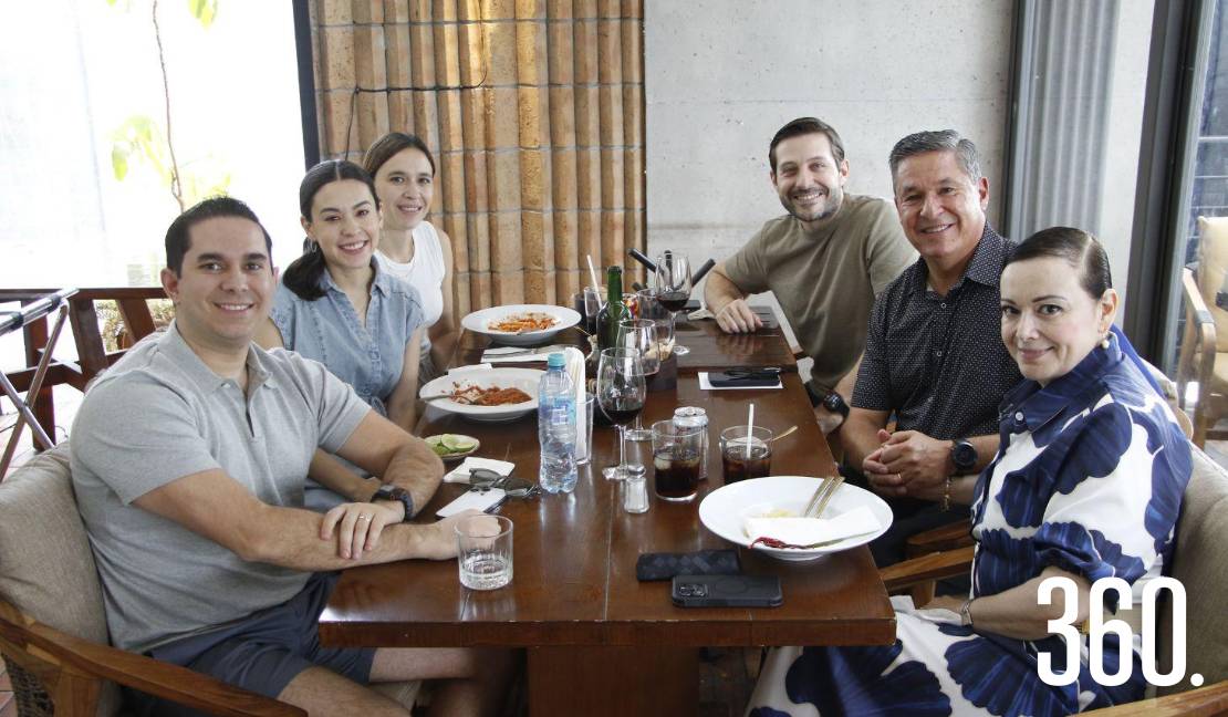 Familia López de la Garza.