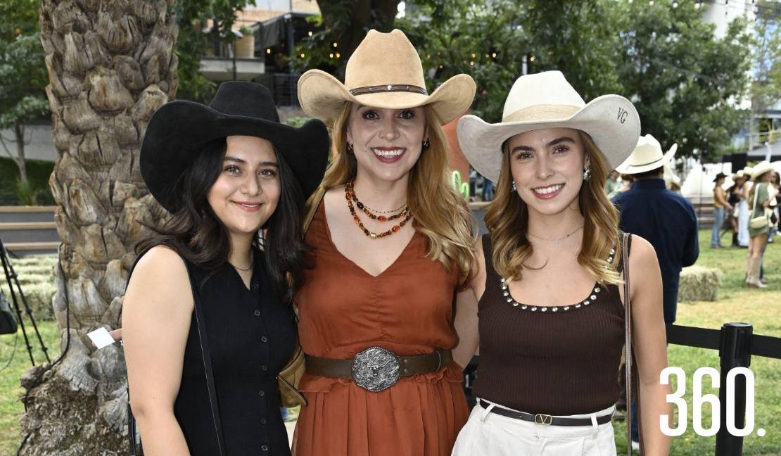 Fernanda Manso, Andrea Vallejo y Valentina Garza.