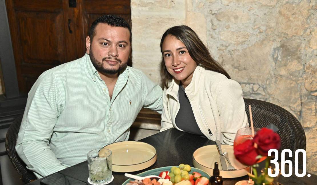 Alejandro Narváez y Alejandra Cavazos.