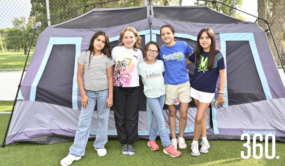 María Guadalupe Oceguera, María Daniela y María Lucía Oyarzábal, Ana Lucía Campos y Sofía Morales.