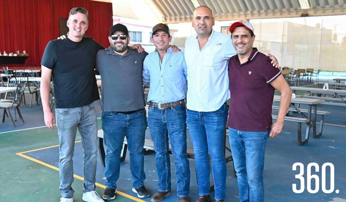 Cruz Aguirre, René Moreira, Sergio Villarreal, Jorge César y Mauricio Cortés.