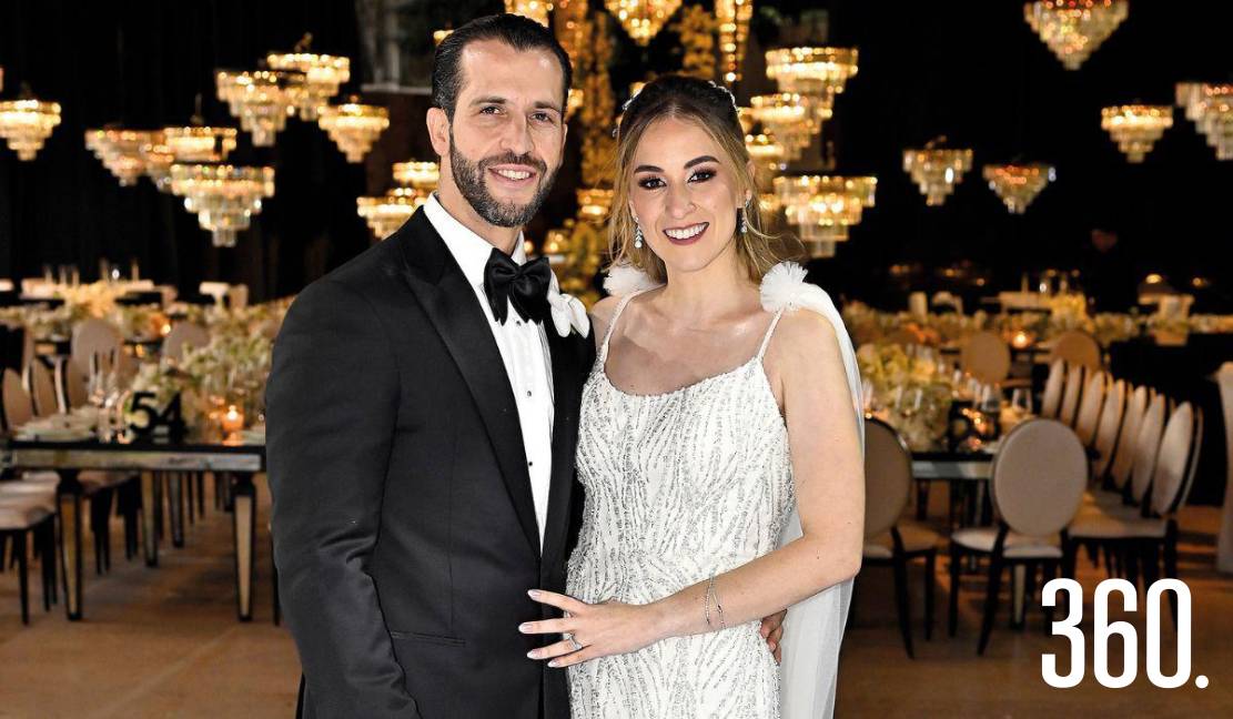 Héctor Cuéllar y Caro Villasana.