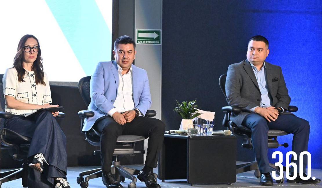 Leti Robles, Marcelo Lara y Manuel Cerdá.