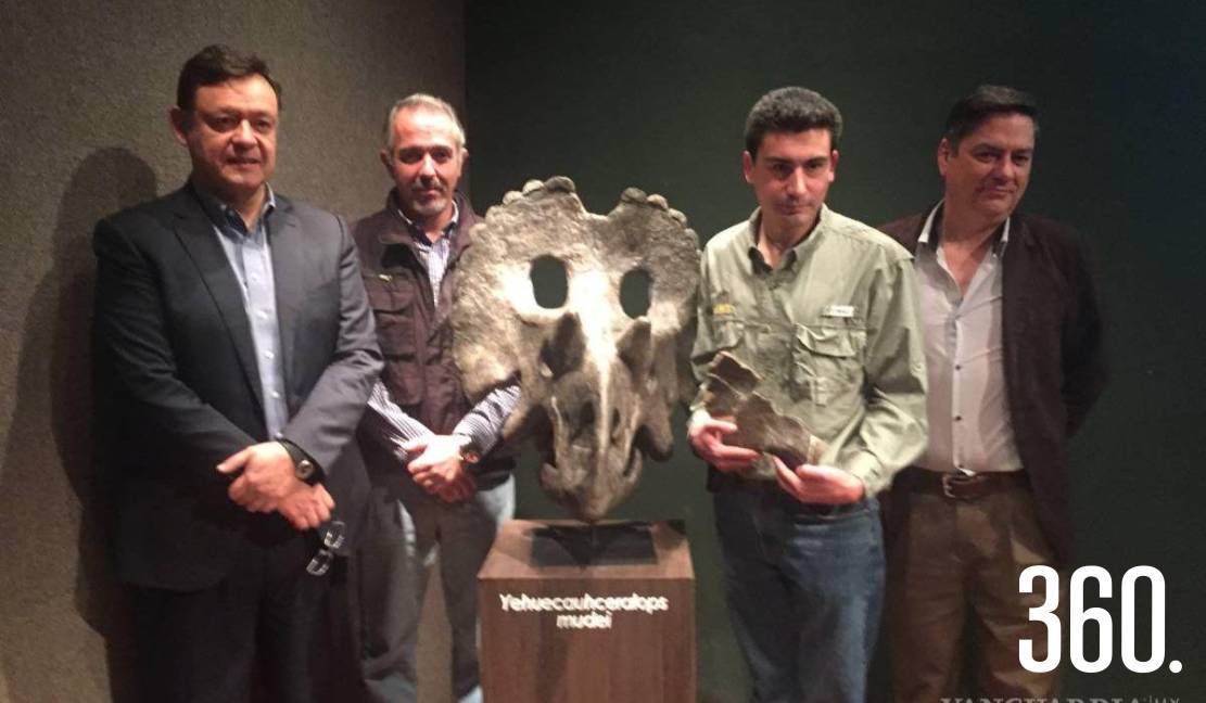 2017 - Yehuecauhceratops Mudei .