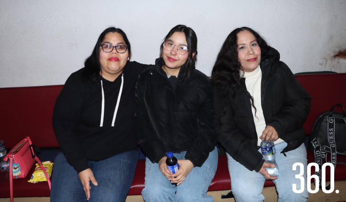 Lily Coronado, Milena Luna y Blanca Coronado.