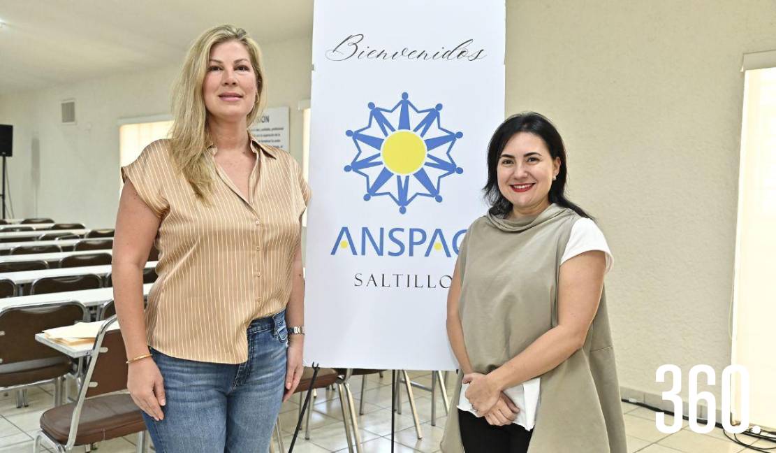 Elyn Gustafson y Bárbara de la Garza.