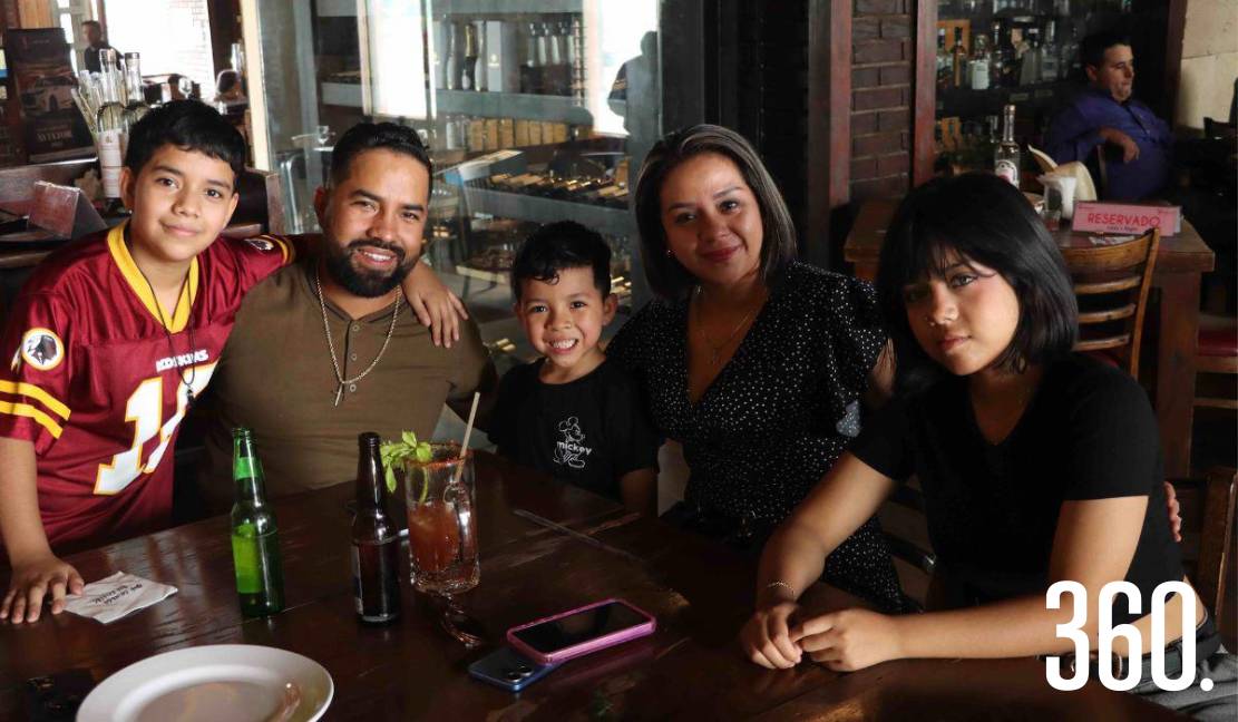Familia Hernández.