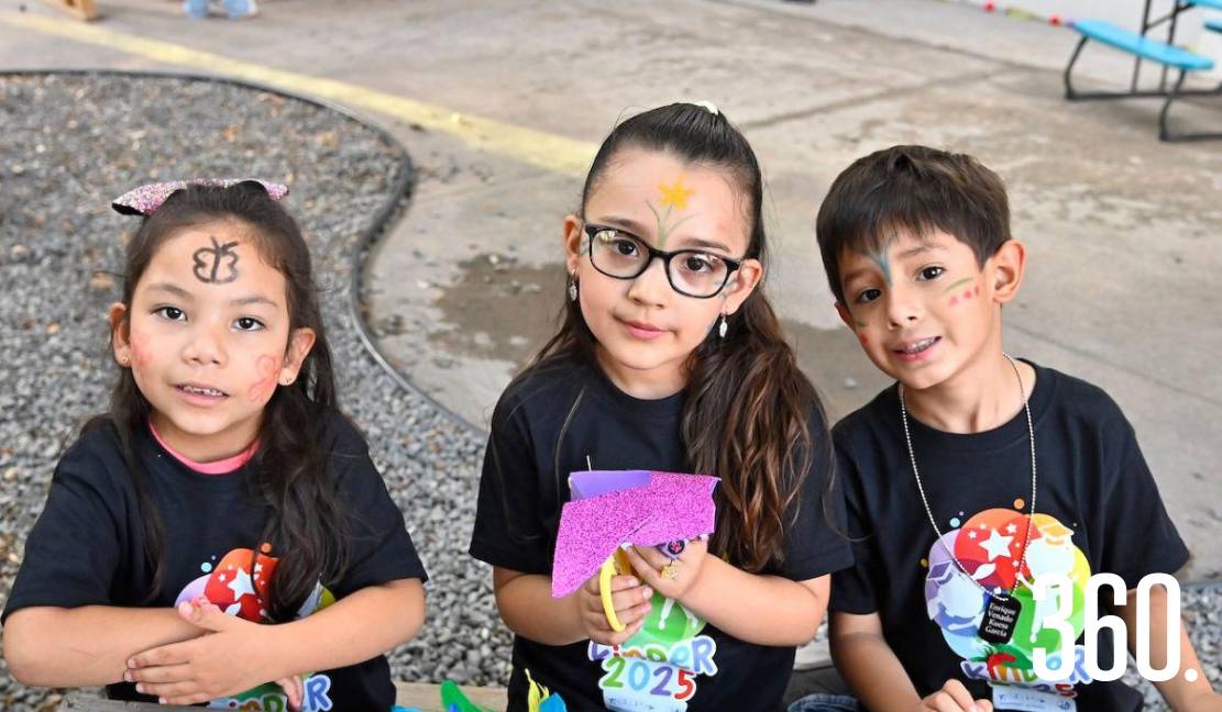Sofía García, Elena Cabral y Enrique Cruz.