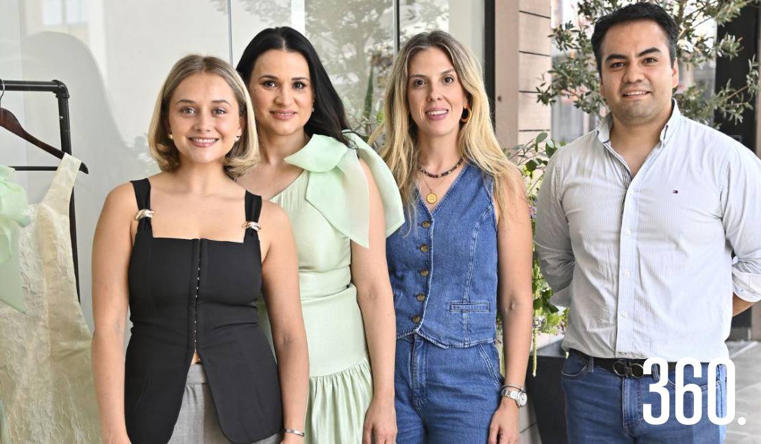 Ana Paula Irrazábal, Maribel Ramírez, Anne Sañudo y Victor Castro.