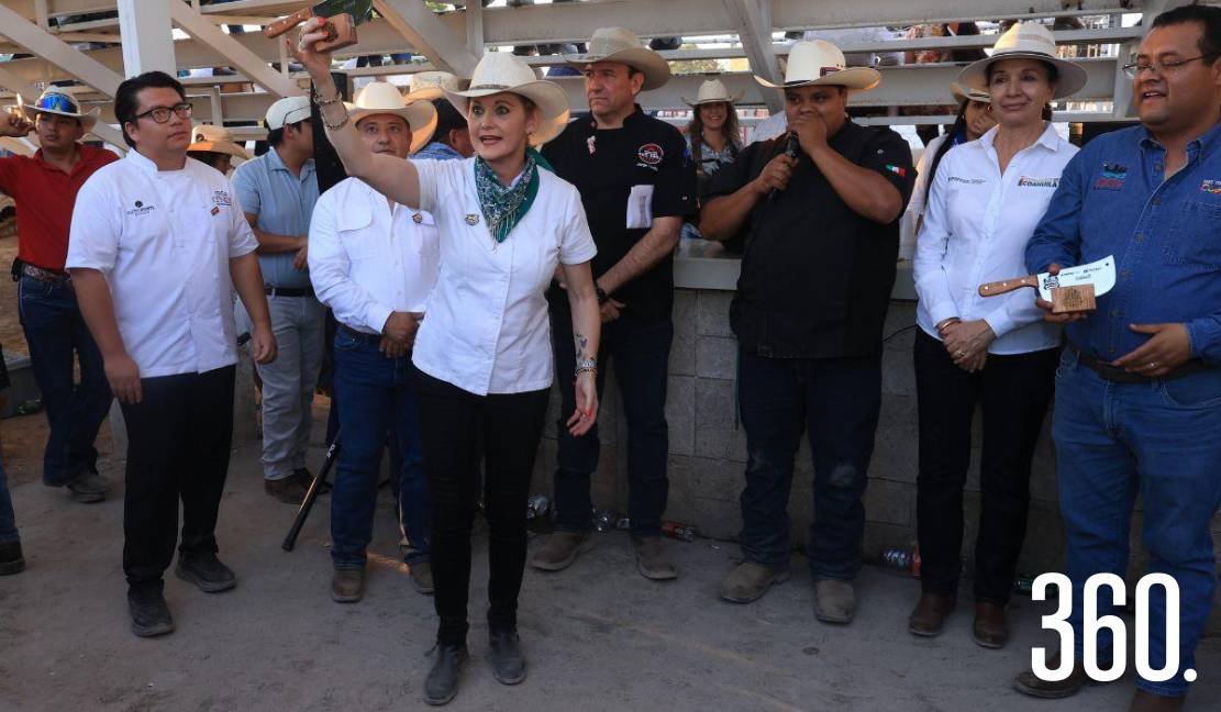 Paty Lomelí, entre brasas y sabores, lleva el arte del asado a otro nivel como jueza estelar en el reality “El Rey del Asador”. ¡Del norte para el país entero!