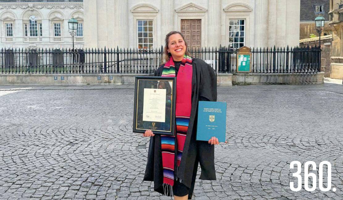 Dina Daniela Fajardo Tovar: Egresada de Cambridge.