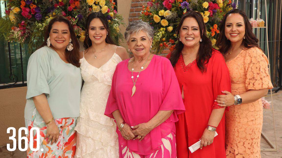 DESPEDIDA DE SOLTERA PARA MARÍA JOSÉ BUSTOS