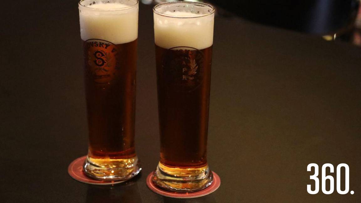 PAR DE CERVEZAS PA’ “LA CALOR”