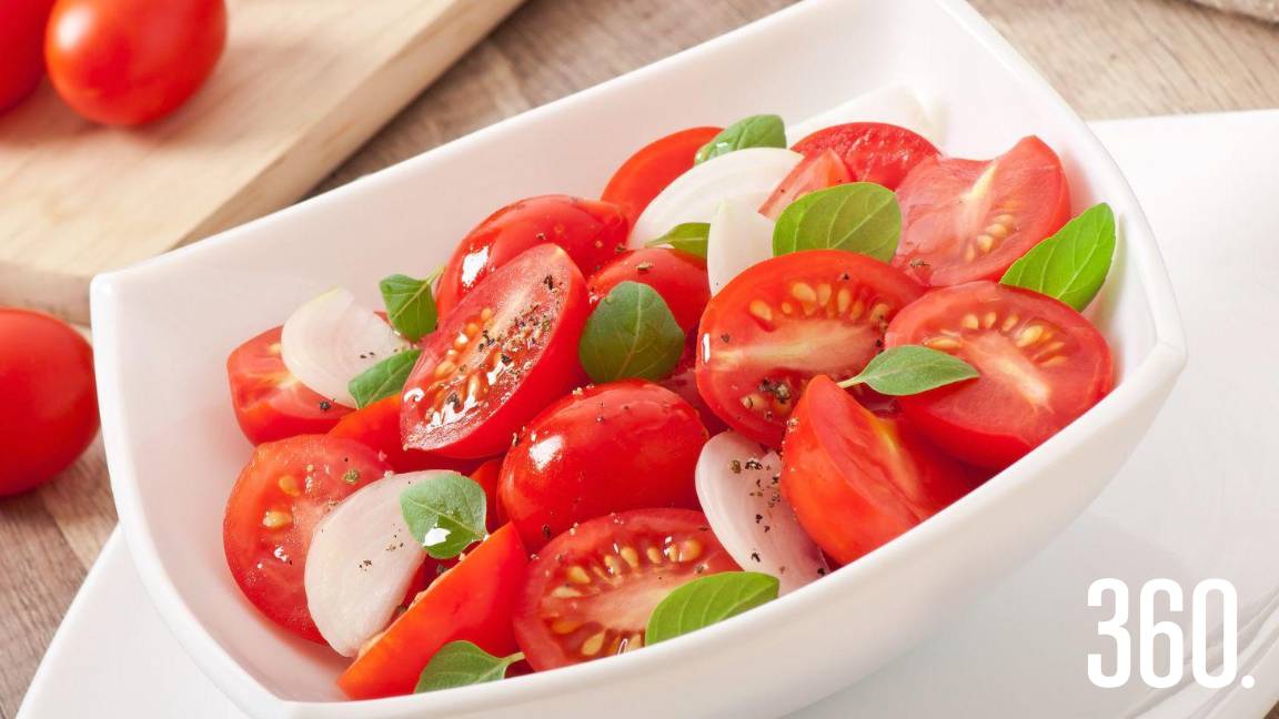 ENSALADA DE TOMATES, POR FAVOR