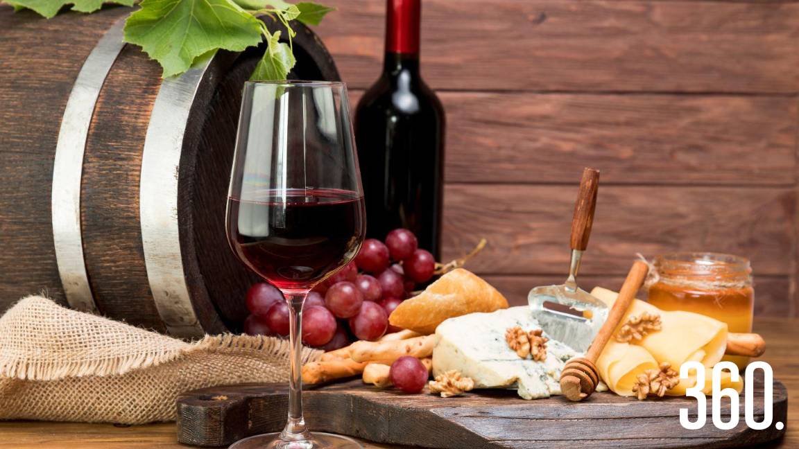 LA SENSUALIDAD DEL QUESO Y VINO