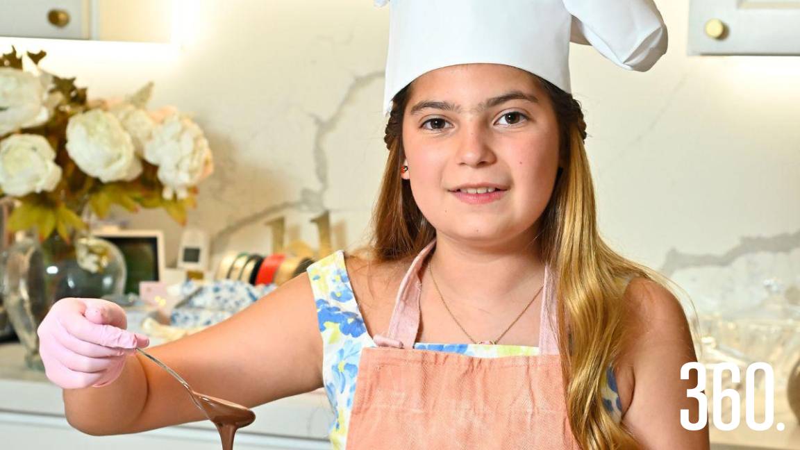 LILIA MARÍA MARTÍNEZ, LA NIÑA QUE ENDULZA SUEÑOS CON SU DULCE PASIÓN