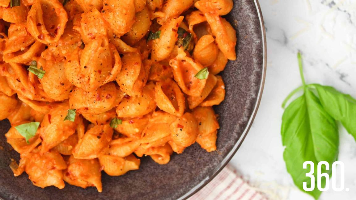 PASTA SPICY WHITE WINE DE GIGI HADID