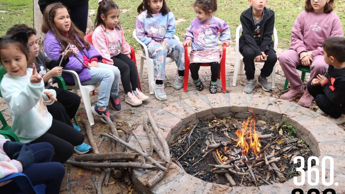 SE DIVIERTEN EN CLUB NAVIDEÑO CHIBIDÚ