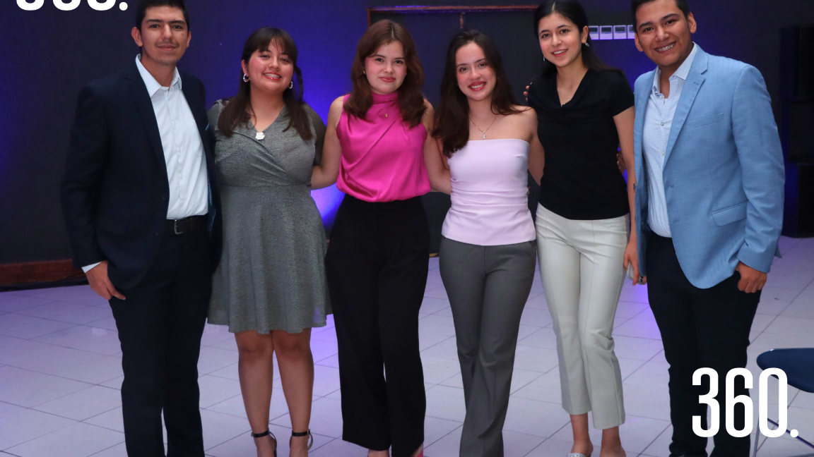 GRUPOS ESTUDIANTILES DEL TEC DE MONTERREY TOMAN PROTESTA