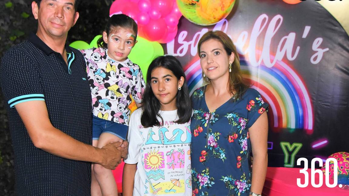 FIESTA NEON PARA ISABELLA MEDRANO