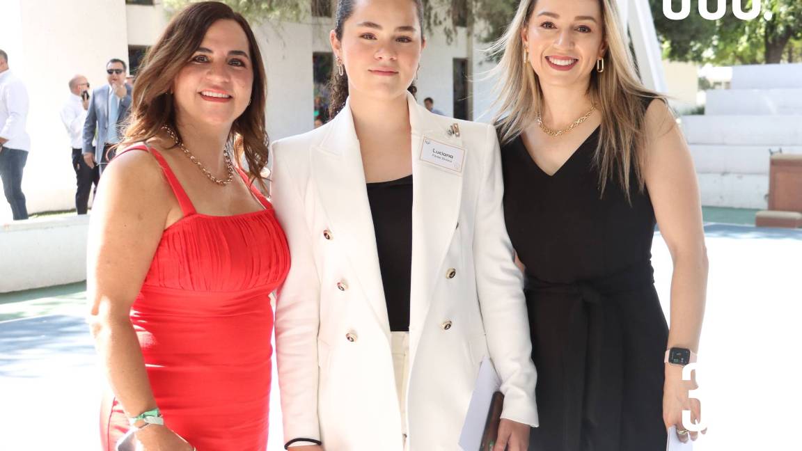 RECIBEN EL SACRAMENTO DE LA CONFIRMACIÓN