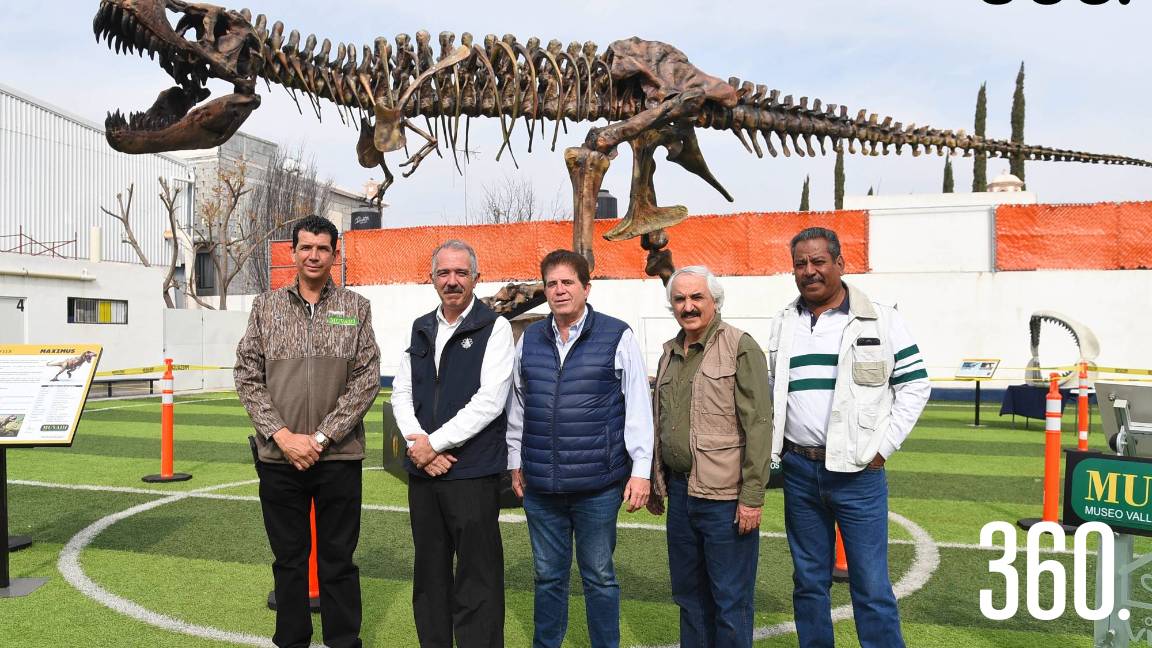 PRESENTAN T-REX EN EL INSTITUTO VIVIR